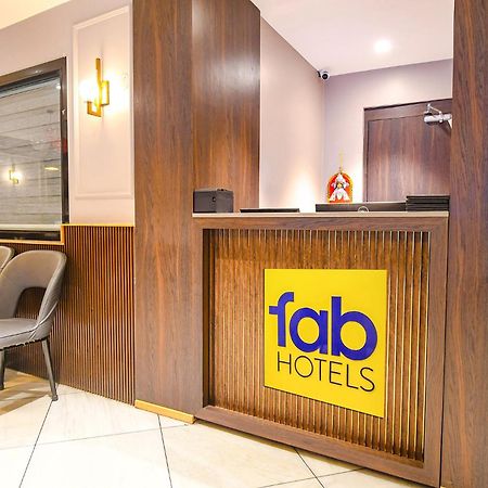 Fabhotel Kitchen Q Inn - Belaghata Колката Екстериор снимка