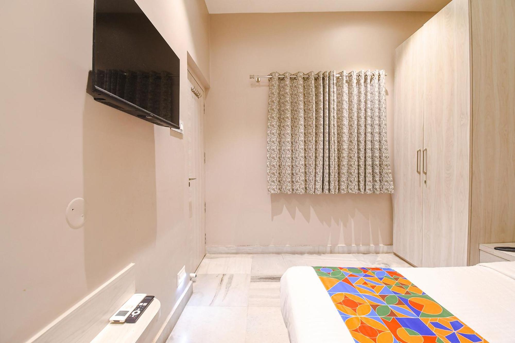 Fabhotel Kitchen Q Inn - Belaghata Колката Екстериор снимка